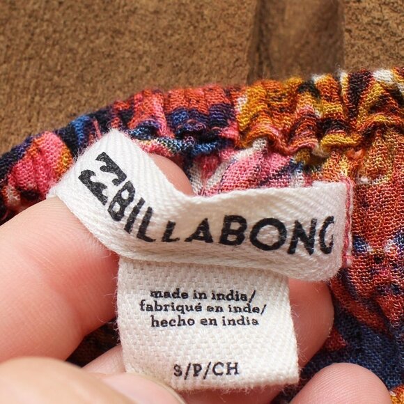 Billabong Mi Amore Off The Shoulder Tribal Printed Crinkle Top Size Small - Picture 7 of 9